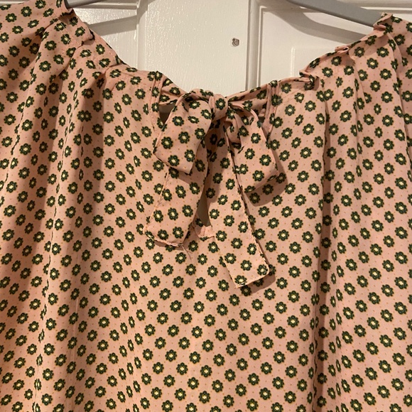 LC by Lauren Conrad Light Pink Floral Blouse with Bow Tie Back – Size Large - Picture 3 of 8